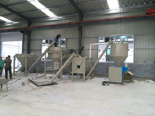 膩?zhàn)臃墼O(shè)備生產(chǎn)線使用中的常見(jiàn)問(wèn)題